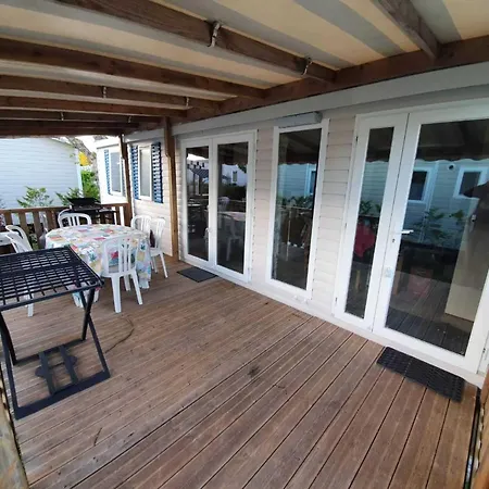 K253 Emplacement Luxe Aux Charmettes 4*